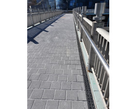 보도육교 배수트렌치